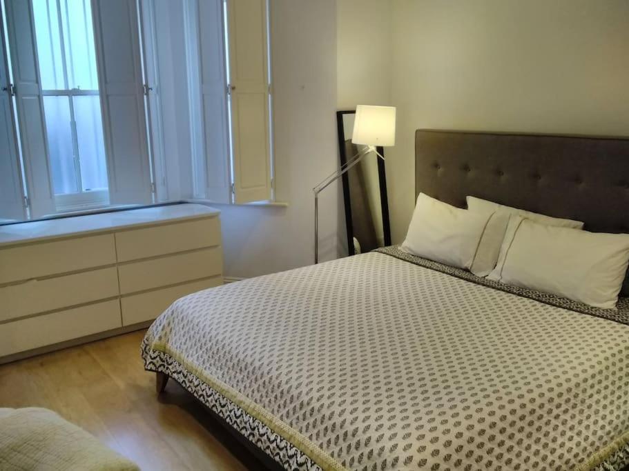 Апартаменты Superior 5* Kensington, London Flat + Free Wi-Fi Экстерьер фото