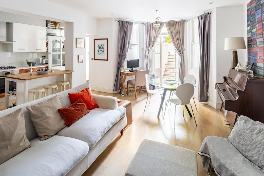 Апартаменты Superior 5* Kensington, London Flat + Free Wi-Fi Экстерьер фото